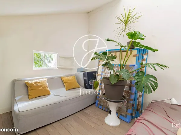 Atelier 61 m² Paris 18ème