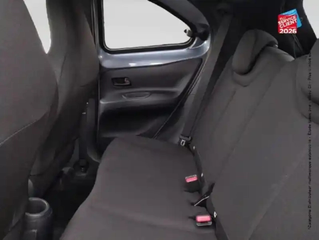 Toyota Aygo X 1.0 vvt-i 72ch design my24 — photo 11