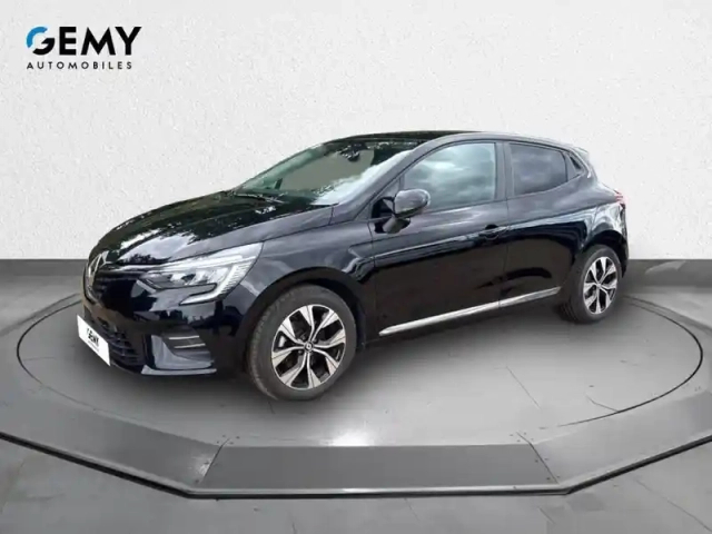 Renault Clio e-tech full hybrid 145