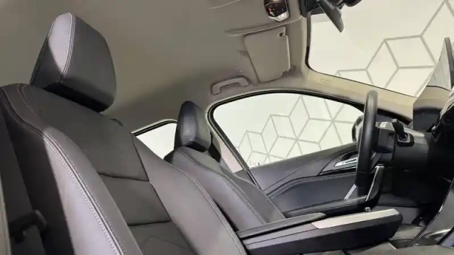 Bmw X1 i xdrive30 — photo 26