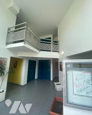 Parking/Garage/Box 65 m²