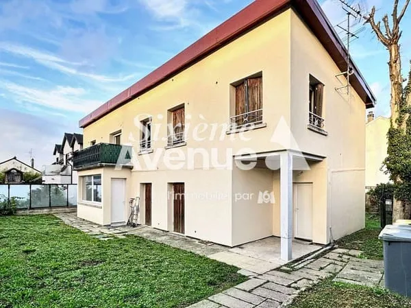 Immeuble 200 m²