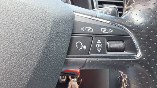 Seat Leon ST 2.0 TSI 290 DSG6 - Cupra – 2016 – 146000 km – Essence – Boîte Automatique — photo 6
