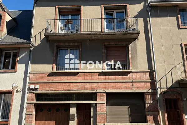 Stationnement Location Gien   56€