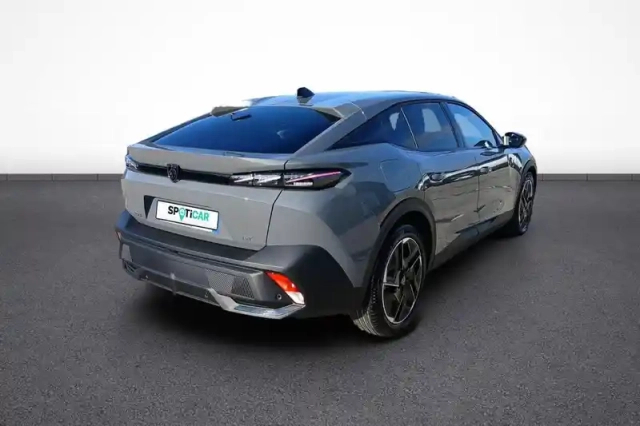 Peugeot 408 hybrid 145 e-dcs6 — photo 86