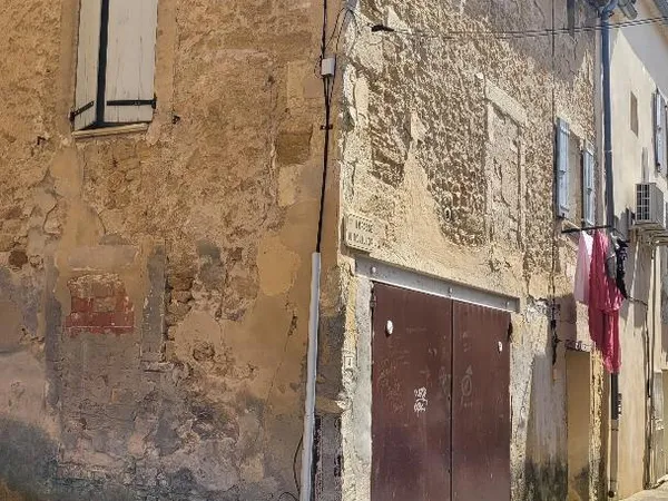 CAMARET SUR AIGUES