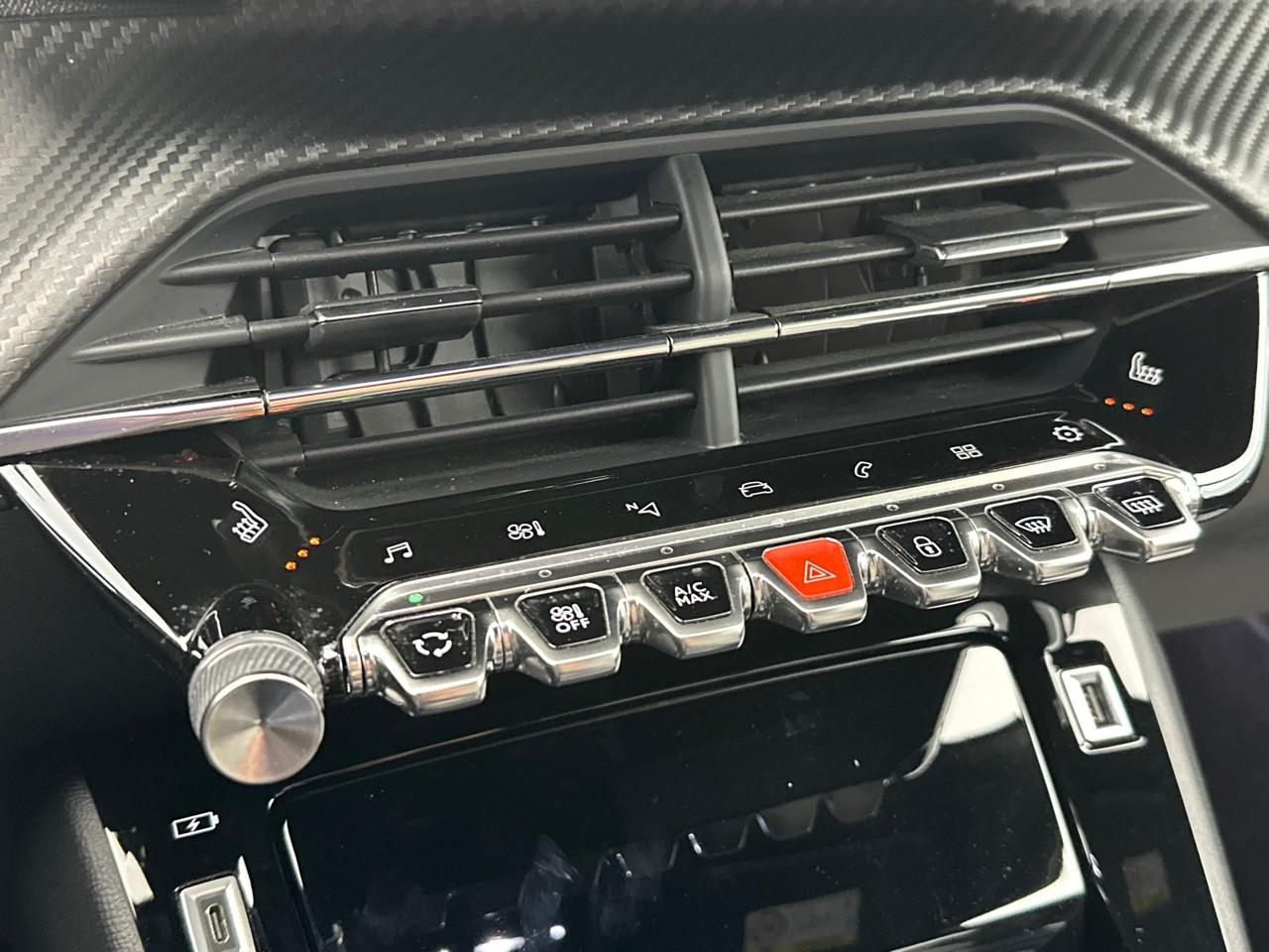 Peugeot 208 puretech 100 s&s bvm6 gt pack — photo 27