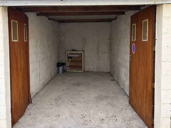 Garage/local moto ou rangement