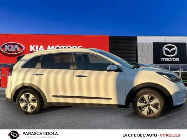Kia Niro 1.6 gdi 105ch isg + plug-in 60.5ch premium dct6 euro6d-t — photo 4