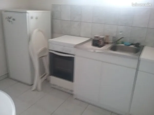 Appartement Location Les Epesses 20m² 390€