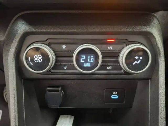 Dacia Sandero tce 90 gsr2 — photo 6