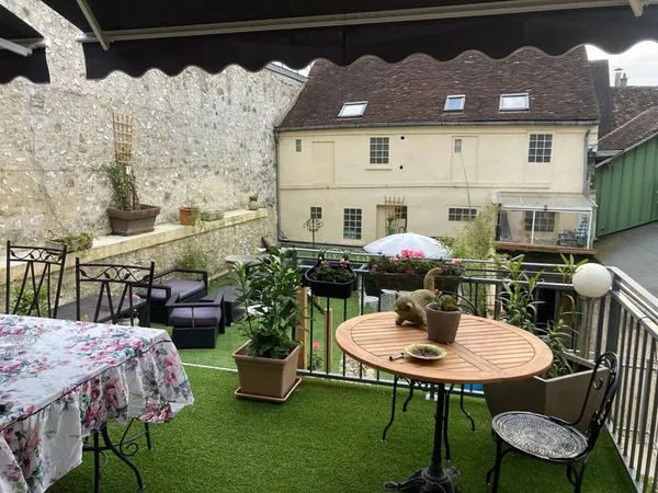 Appartement 4 pièces 240 m²