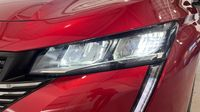 Peugeot 308 1.2 PureTech 130ch S&S Allure Pack EAT8 — photo 17