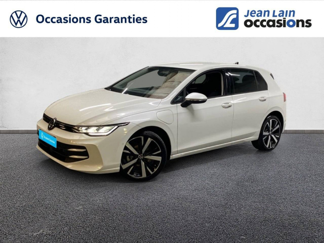 Volkswagen Golf 1.5 eHybrid 204 DSG6 VW Edition