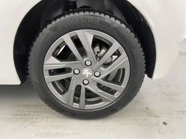 Peugeot 208 bluehdi 100 s&amp;s bvm6 — photo 18