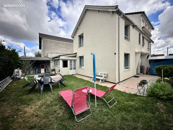 Pavillon 4 pièces 93 m²