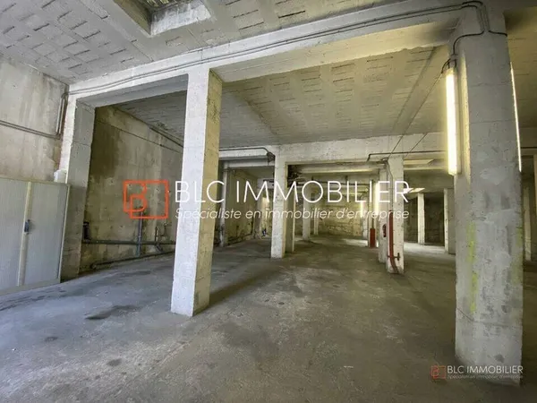 Local commercial 417 m²