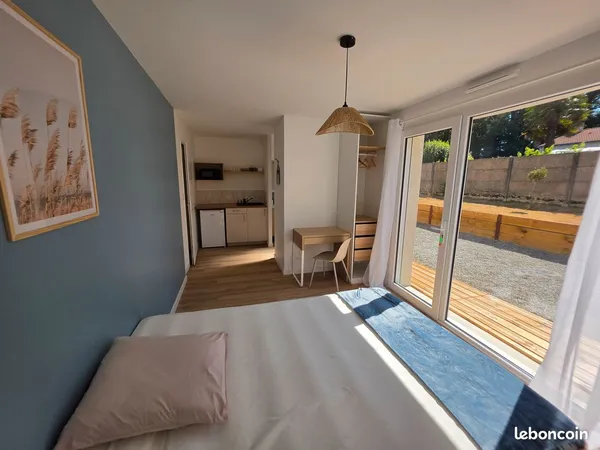 1 Pièce 18m² privatif avec sdb & coin cuisine dans Coliving haut de gamme avec services - 210m² part