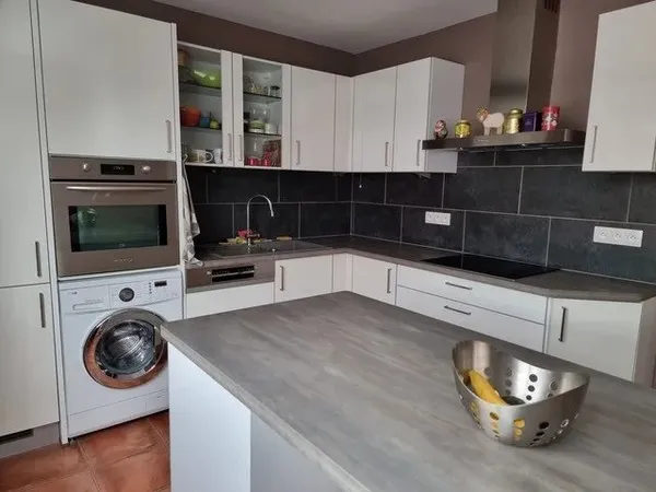 APPARTEMENT MEUBLE 3 PIECES