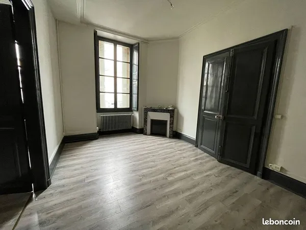 Bureaux 80 m² ETAMPES
