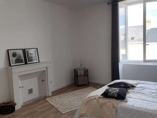 Maison de bourg meublée de 104m2 LA Bazoge (72650)