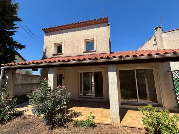 Maison familiale au coeur du Vert Plan 13009