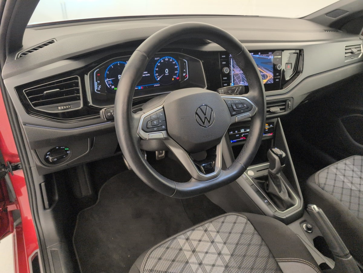 Volkswagen Polo — photo 15