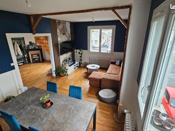 Duplex 74m2 - Sans charges - parking + cave