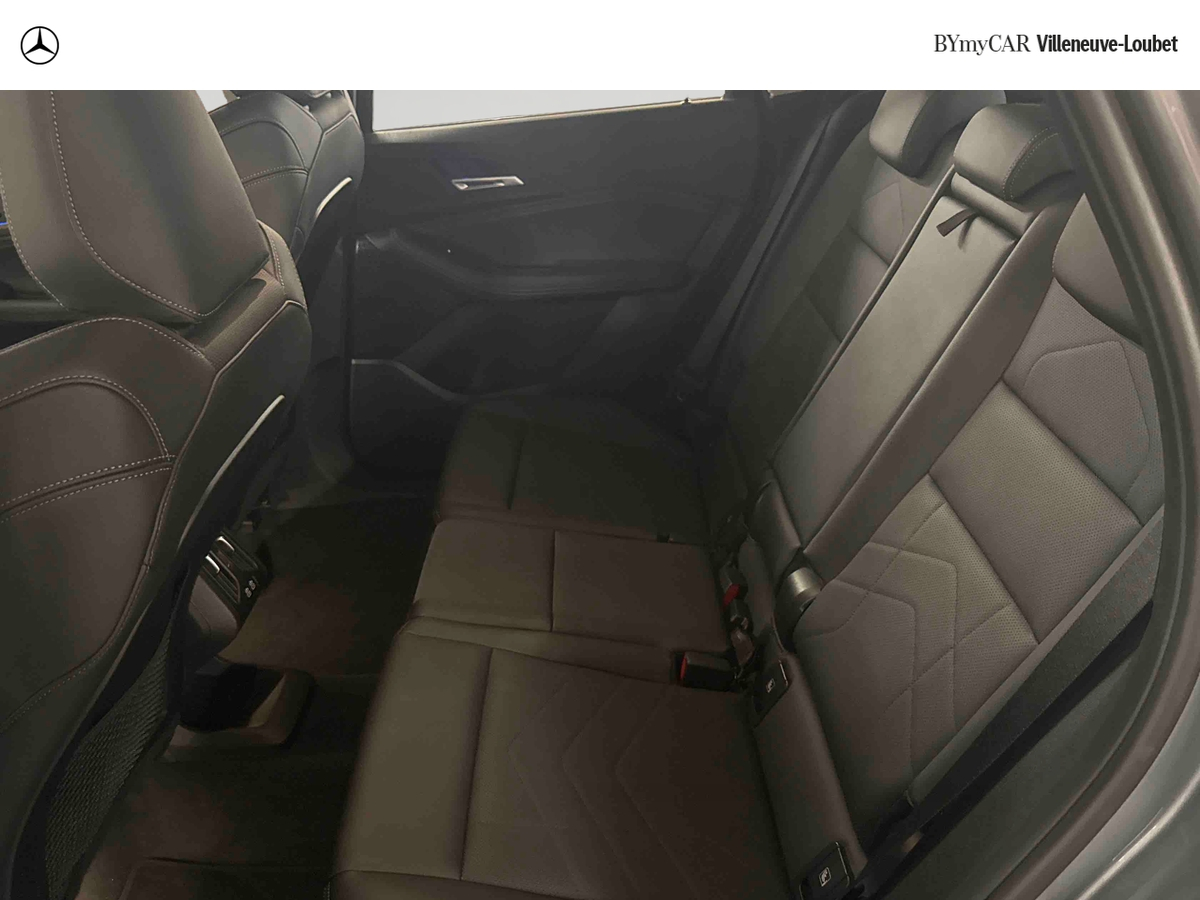 BMW Active Tourer 220i 170 ch DKG7 — photo 12