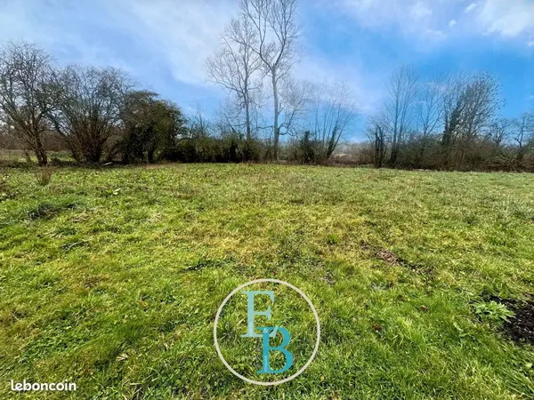 Terrain 624 m² Bayeux