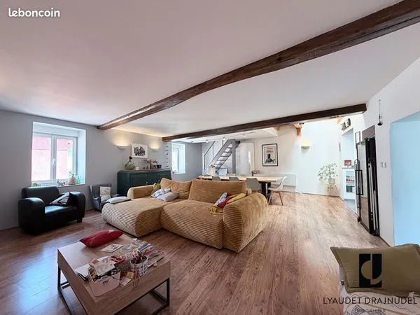 Maison de ville 8 pièces 180 m²