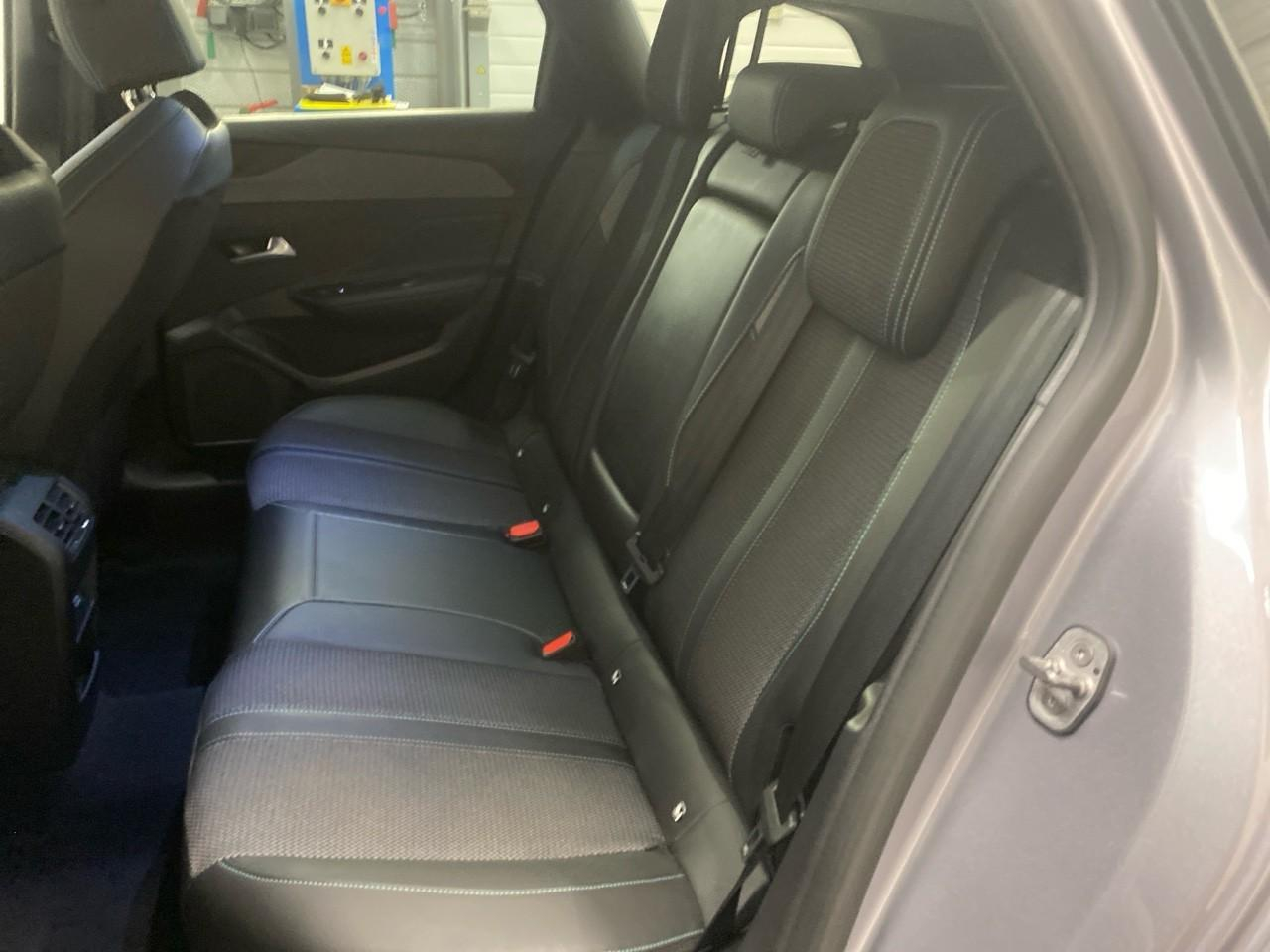 Peugeot 308 sw puretech 130ch s&s bvm6 allure — photo 13