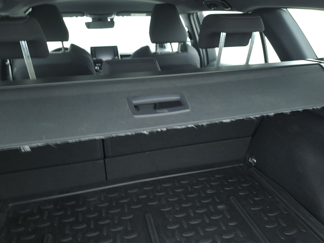 Toyota Corolla Touring Sports — photo 16