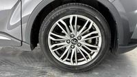 Toyota C-Hr 122h Distinctive 2WD E-CVT MY22 — photo 20