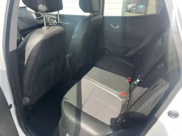 Renault Kadjar tce 130 energy — photo 24