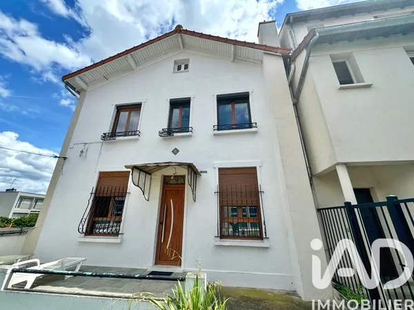 Immeuble 64 m²