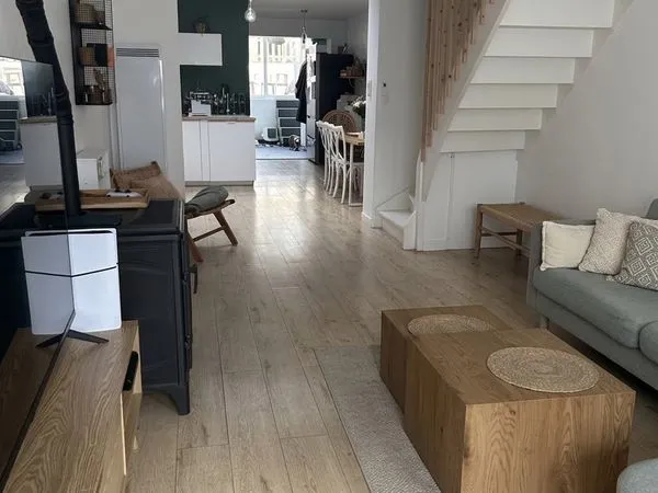 Maison semi-flamande rénovée - 80 m² - Jardin 200 m² & Dépendances - Hem (Hempempont)