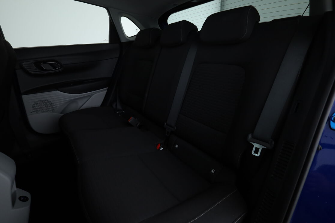 Hyundai i20 1.0 T-GDi Hybrid 48V Executive DCT-7 — photo 14