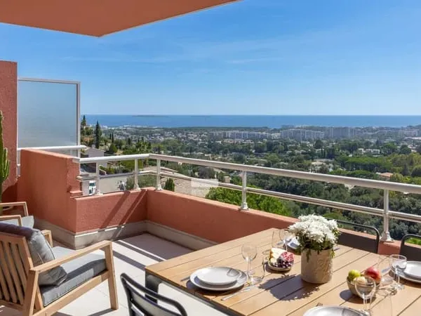 Appartement avec terasse vue mer - Mandelieu-la-Napoule