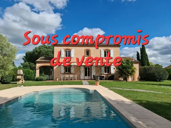 MAISON STYLE TOULOUSAINE 170 M HAB