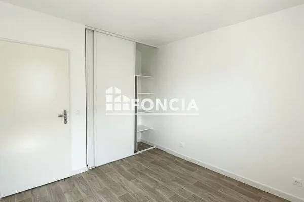 Appartement 4 pièces 80 m²