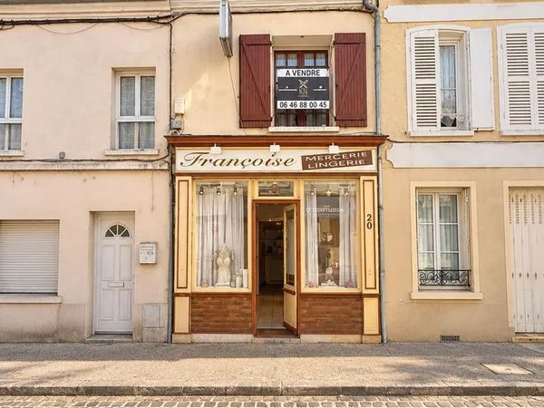 Immeuble 5 pièces 77 m²
