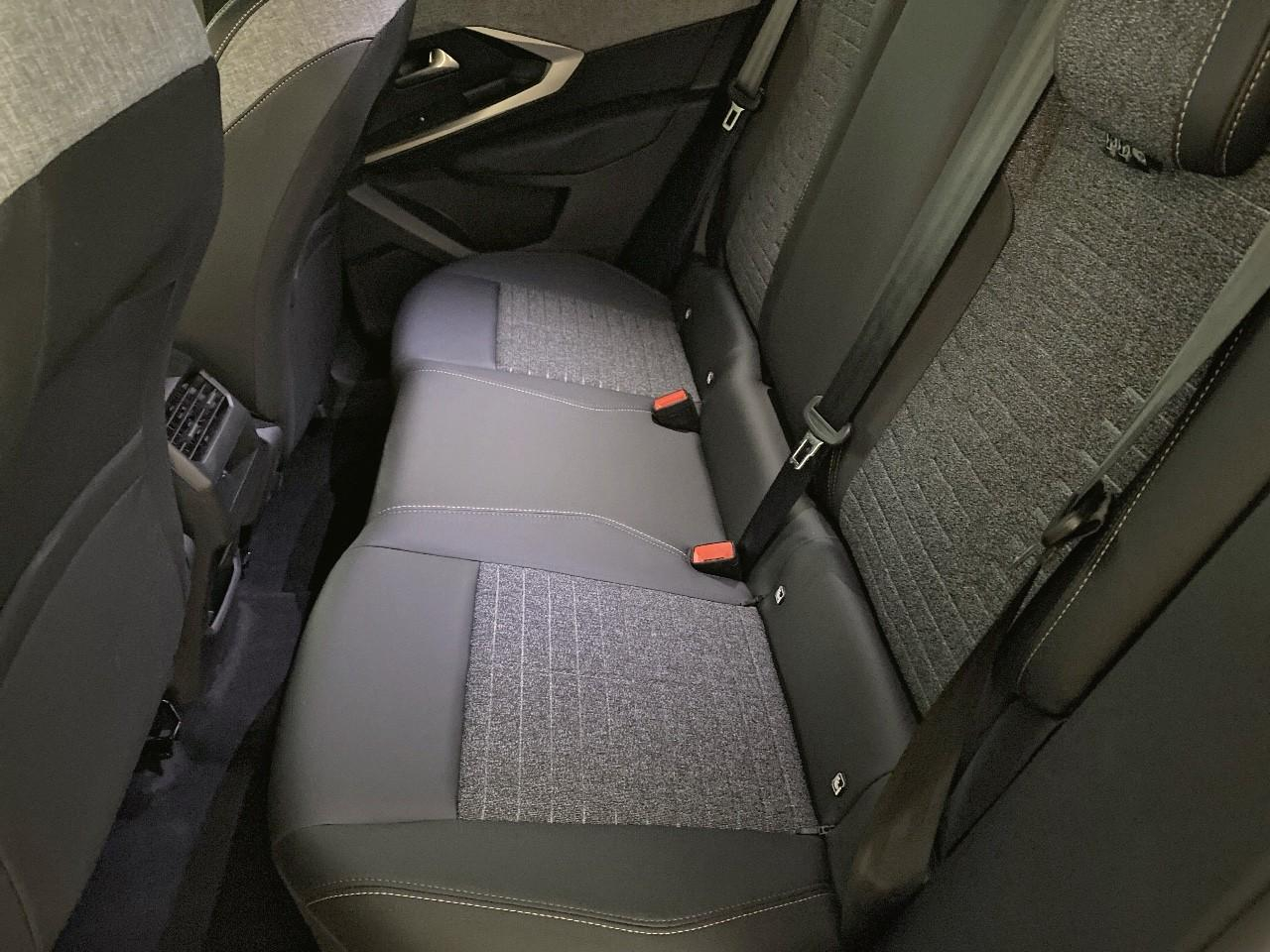 Peugeot 3008 hybrid 145 e-dcs6 allure — photo 10
