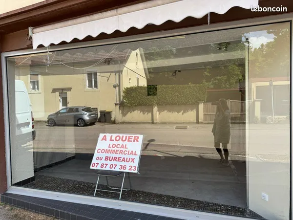 Commerce Location Contrexéville  30m² 440€
