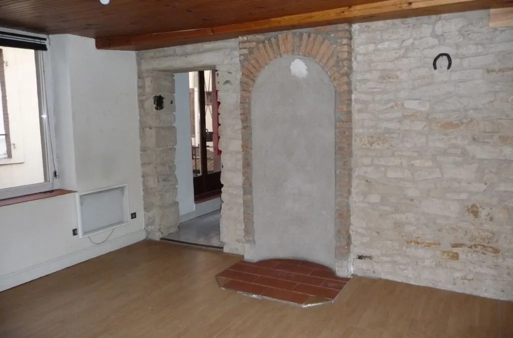 Photo 3