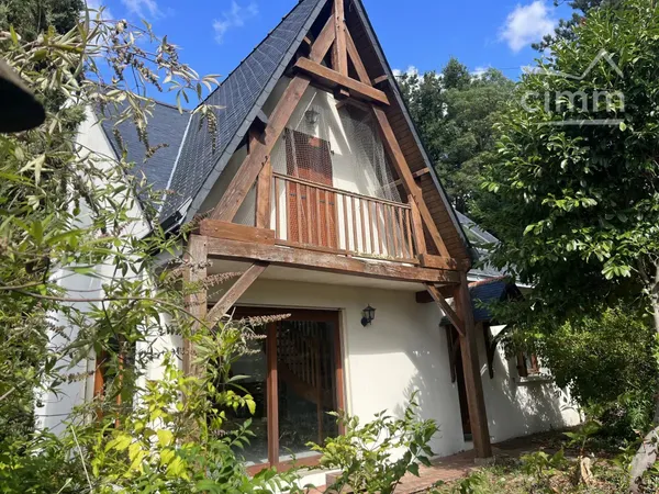 Maison T4 de 108 m² sur 1500 m² de terrain arboré