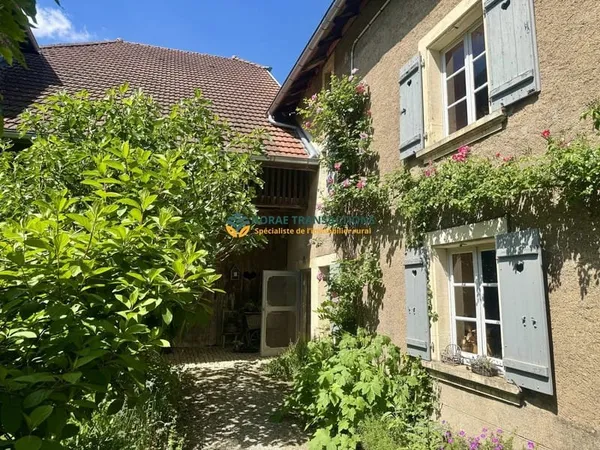 Maison 8 pièces 174 m²