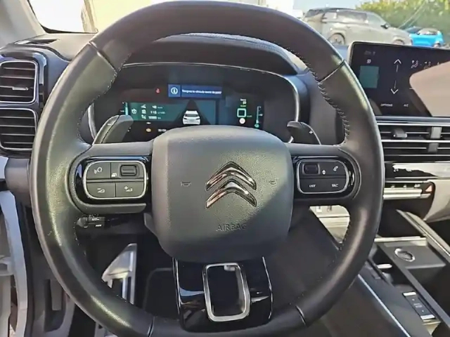 Citroën C5 Aircross hybride rechargeable 225 e-eat8 — photo 9
