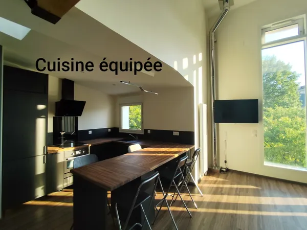 Loue chambre meublée