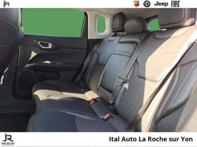 Jeep Compass 1.5 turbo t4 130ch mhev night eagle 4x2 bvr7 — photo 12